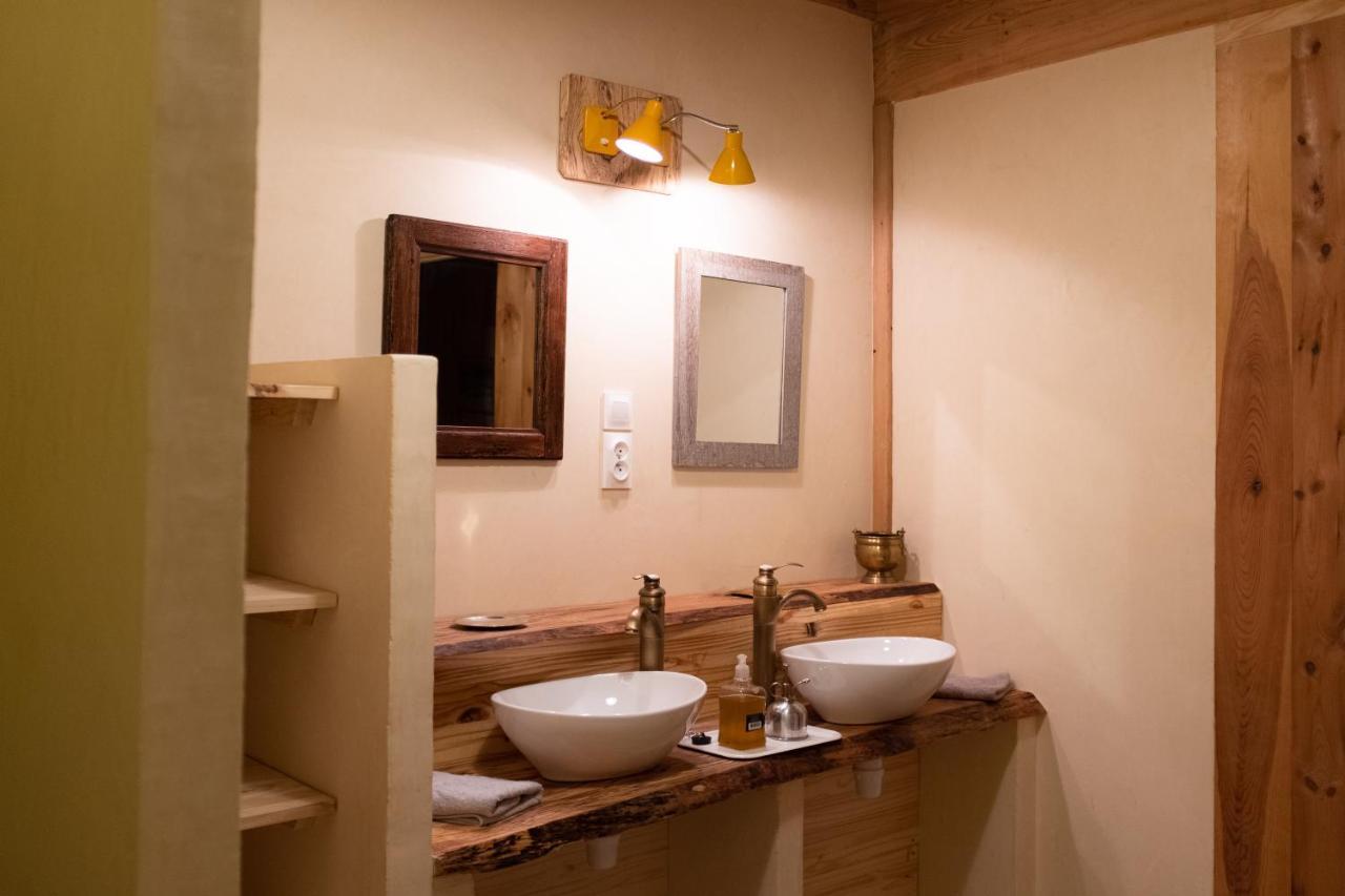 Le Flambeau Bed and Breakfast Le Bouchet-Saint-Nicolas Eksteriør billede